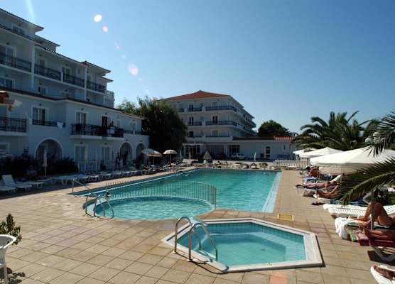 Chryssi Akti Hotel 1