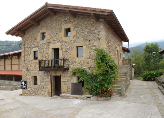 Hotel Garaiko Landetxea 1