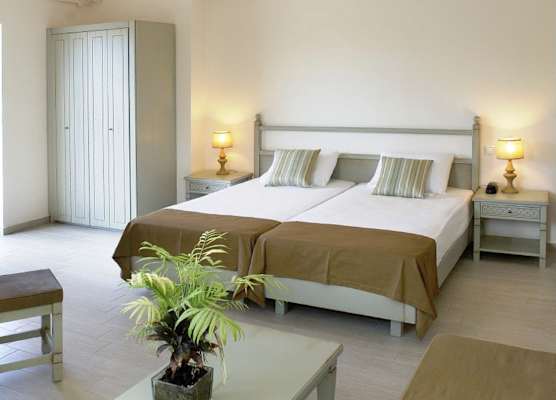 Almyrida Beach Hotel 1