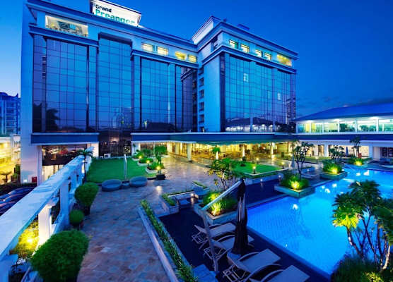 Grand Hotel Preanger 1