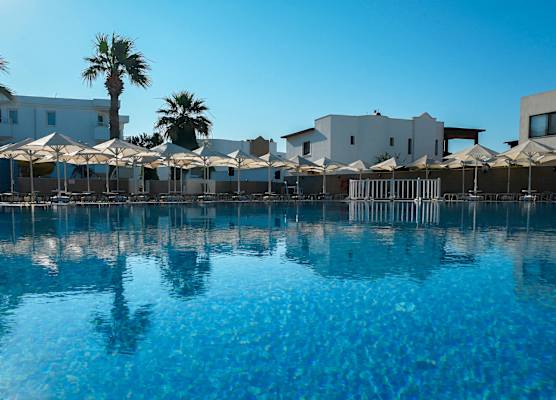 Bendis Beach Hotel 1