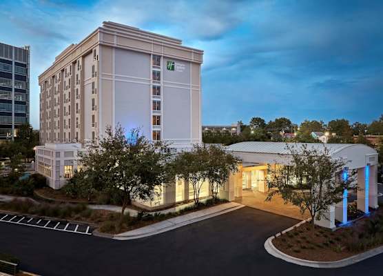 Holiday Inn Express & Suites CHARLESTON DWTN – MEDICAL CTR by IHG 1