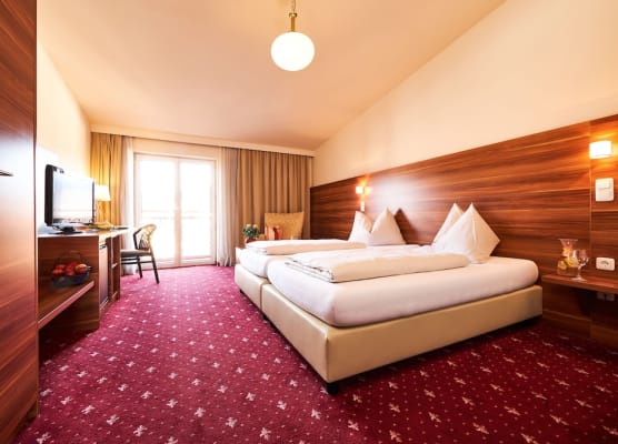 Hotel Landskron 1