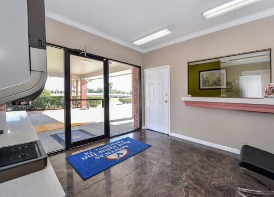 Americas Best Value Inn Pasadena Houston 1