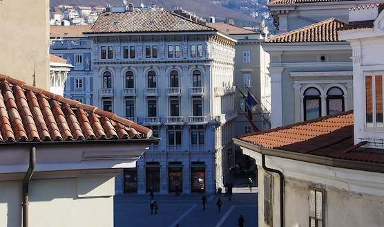 Piazza Grande City Residence 1