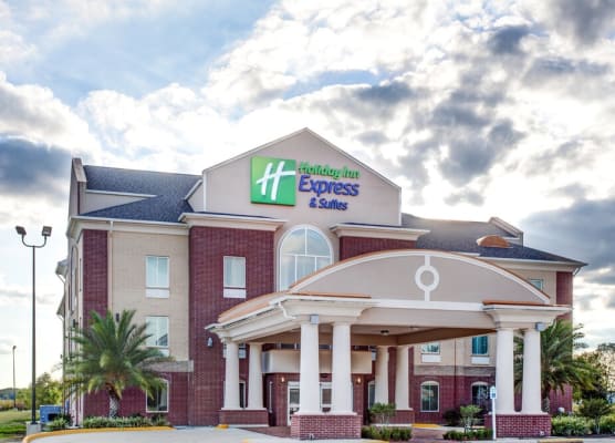 Holiday Inn Express & Suites RACELAND - HIGHWAY 90 by IHG 1