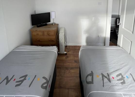 Captivating 2-bed Chalet 1