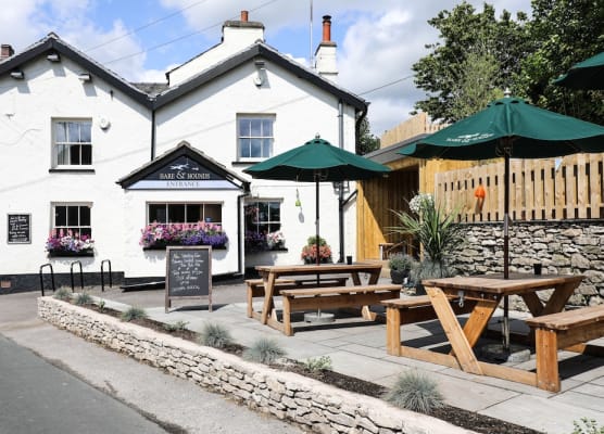 The Hare and Hounds, Levens 1