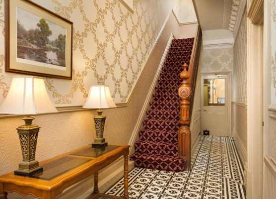 Lincoln House Private Hotel 1