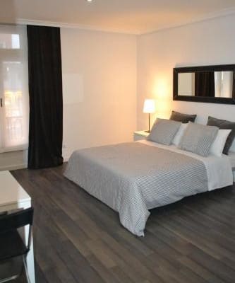 Room Gran Vía Apartments 1