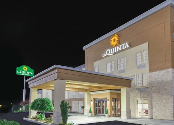 La Quinta by Wyndham Knoxville North I-75 1