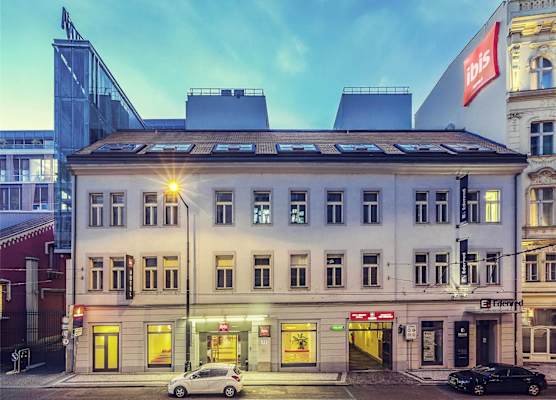 Ibis Praha Old Town 1