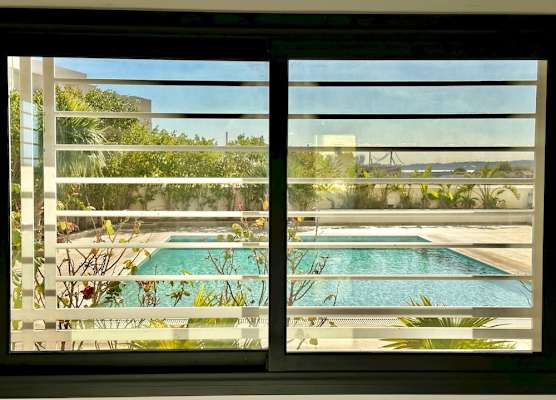 Gammarth Touristique Piscine Commune Bord de mer 1