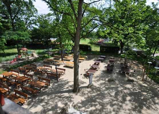 Volkspark Hotel 1