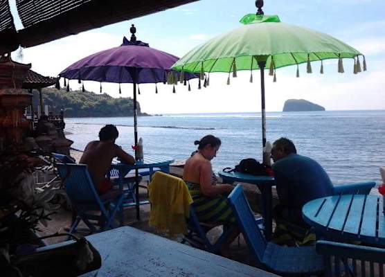 Puri Oka Beach Bungalows 1