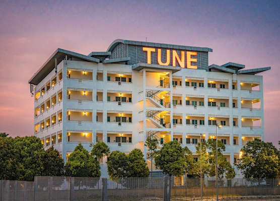 Tune Hotel KLIA Aeropolis (Airport Hotel) 1