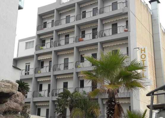 Tropicana Hotel 1