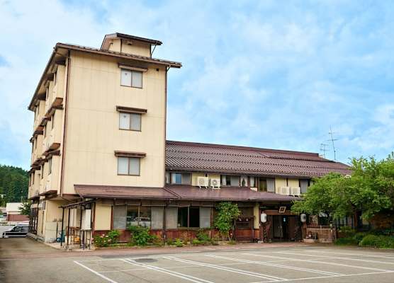 緑風苑 きよはる Ryokufuen Kiyoharu 1