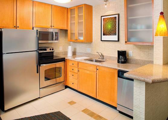 Residence Inn by Marriott Roanoke Airport 1