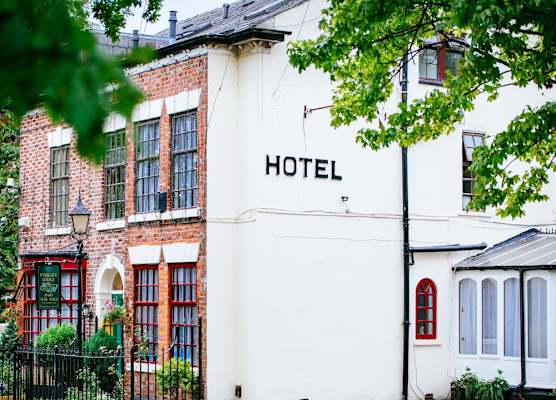 Pymgate Lodge Hotel Manchester Airport 1