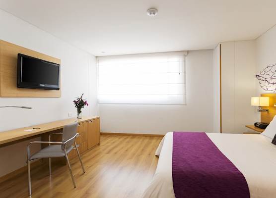 Hotel bh Parque 93 1