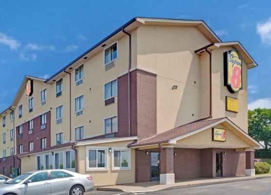 Super 8 by Wyndham Nashville/ Dntn/ Opryland Area 1