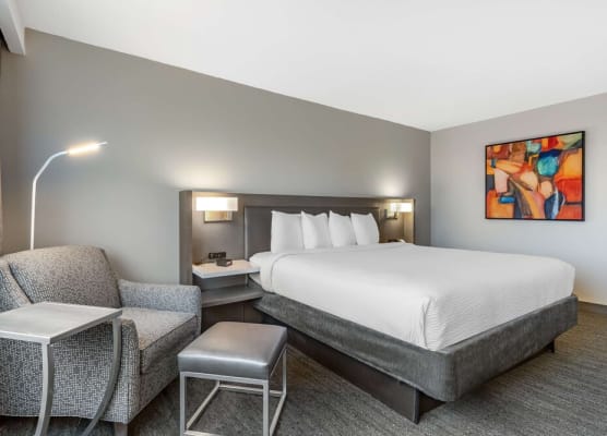 Best Western Premier Rockville Hotel & Suites 1