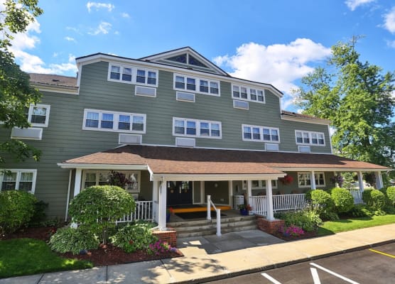 Ivy Court Inn and Suites 1