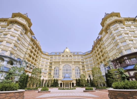 Tokyo Disneyland Hotel 1