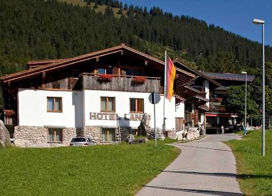 LANIG Hotel Resort&Spa - Wellness und Feinschmeckerhotel - family owned and managed 1