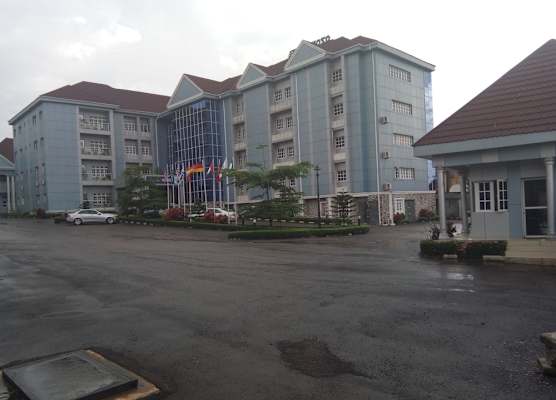 Ozom Hotel 1