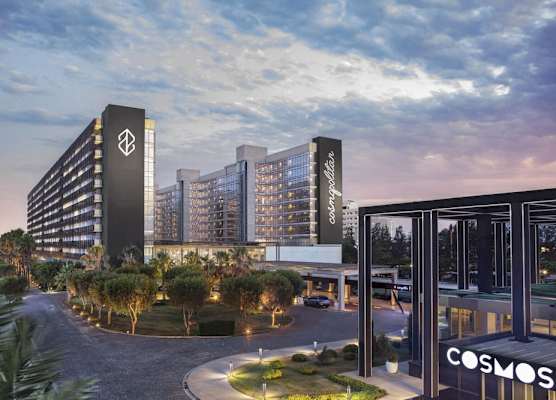 Nirvana Cosmopolitan Hotel - Convention & Sports Center 1