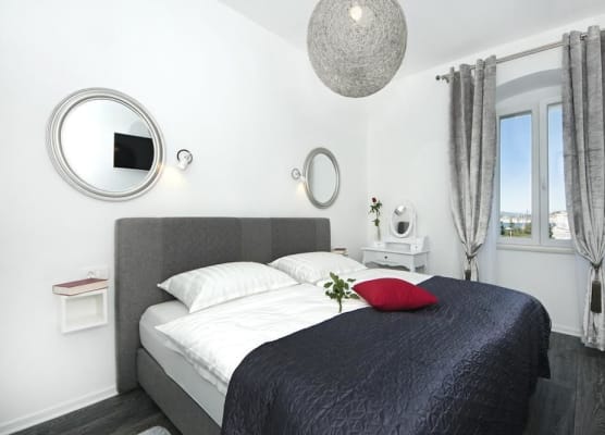 Apartments Mihaela 1