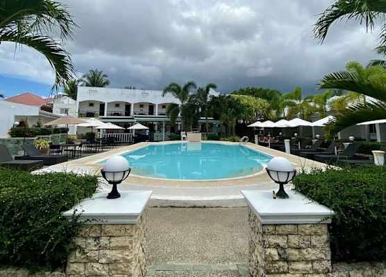 Panglao Regents Park Resort 1