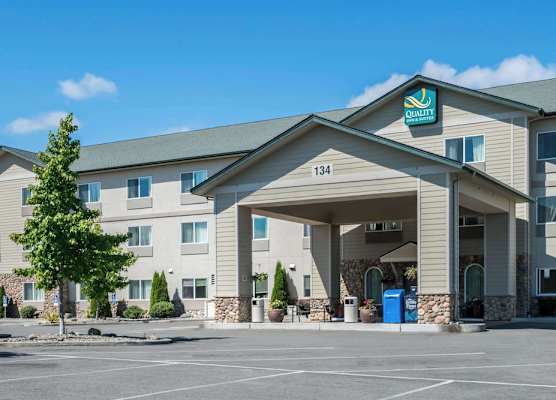 Quality Inn & Suites Sequim at Olympic National Park 1