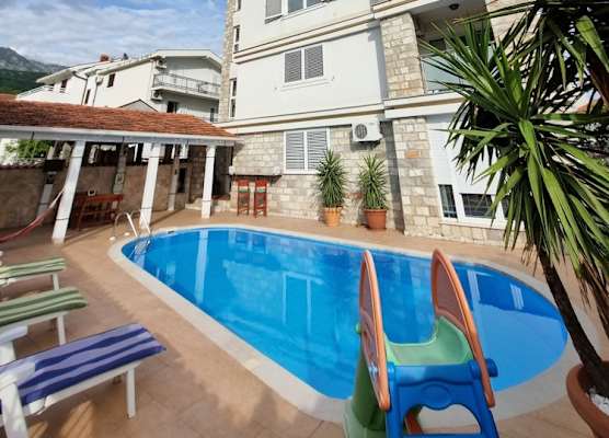 Mila & Aleksandr Apartments 1