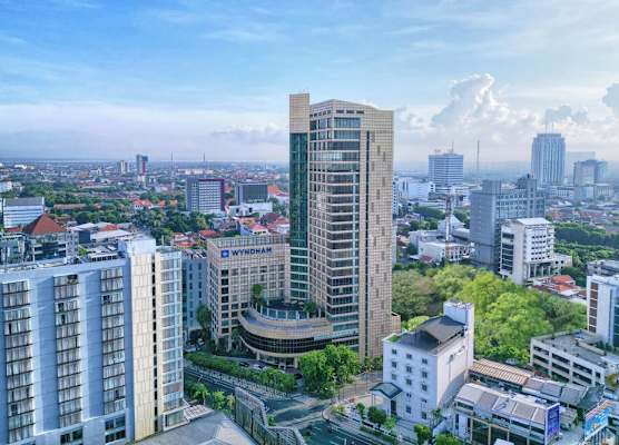 Wyndham Surabaya 1