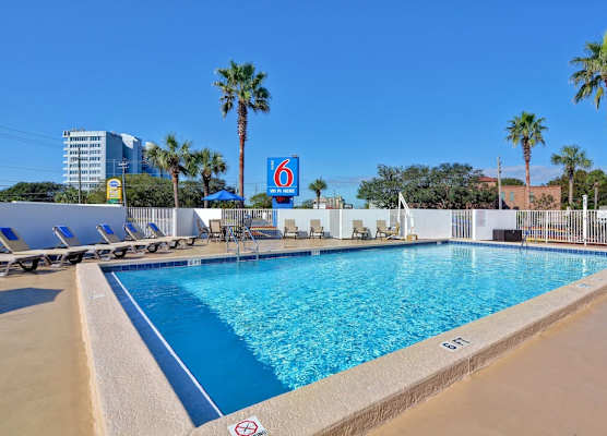 Motel 6-Destin, FL 1