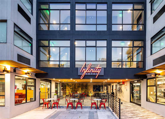 Infinity Hotel San Francisco, Tapestry Collection by Hilton 1