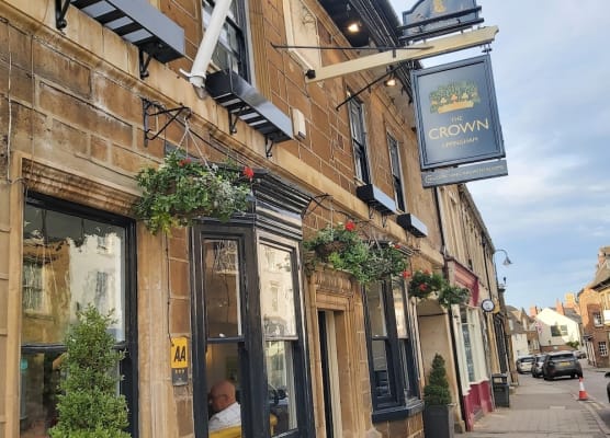 The Crown 1