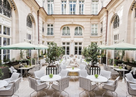 Hotel de Crillon 1