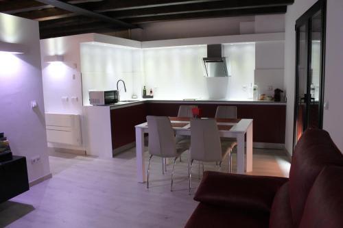 Apartaments y Habitacions Entre Volcans 1