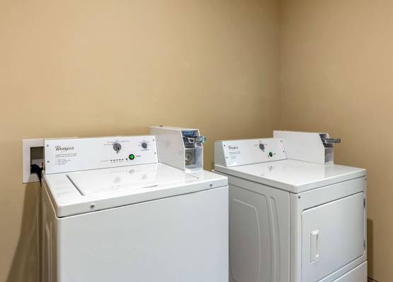Comfort Suites Greensboro-High Point 1