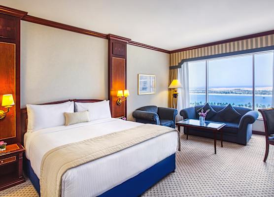 Corniche Hotel Abu Dhabi 1