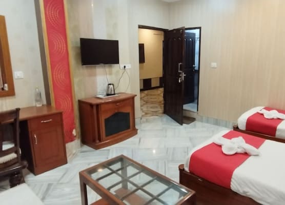 HOTEL RIZ VARANASI 1