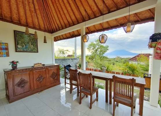 Hotra Hill Cottage 1