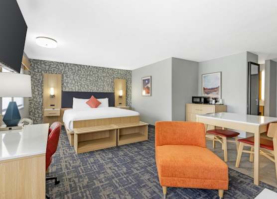 Best Western Montrose Inn 1
