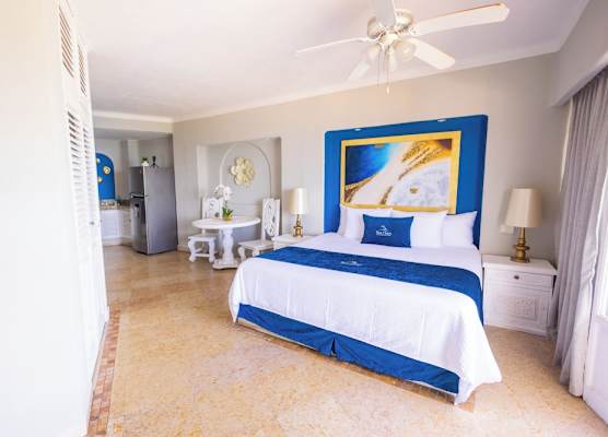 Blue Chairs Beachfront Resort Puerto Vallarta Mexico - Adults Only 1