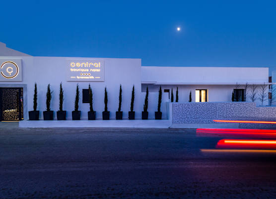 Central Boutique Hotel by Naoussa Hills - Adults Only 1