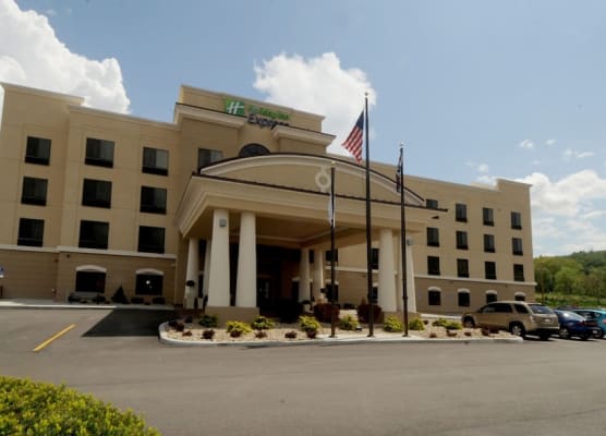 Holiday Inn Express SOMERSET by IHG 1